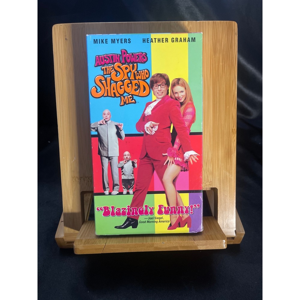 Austin Powers The Spy Who Shagged Me VHS Movie Mike Myers Heather Graham 1999